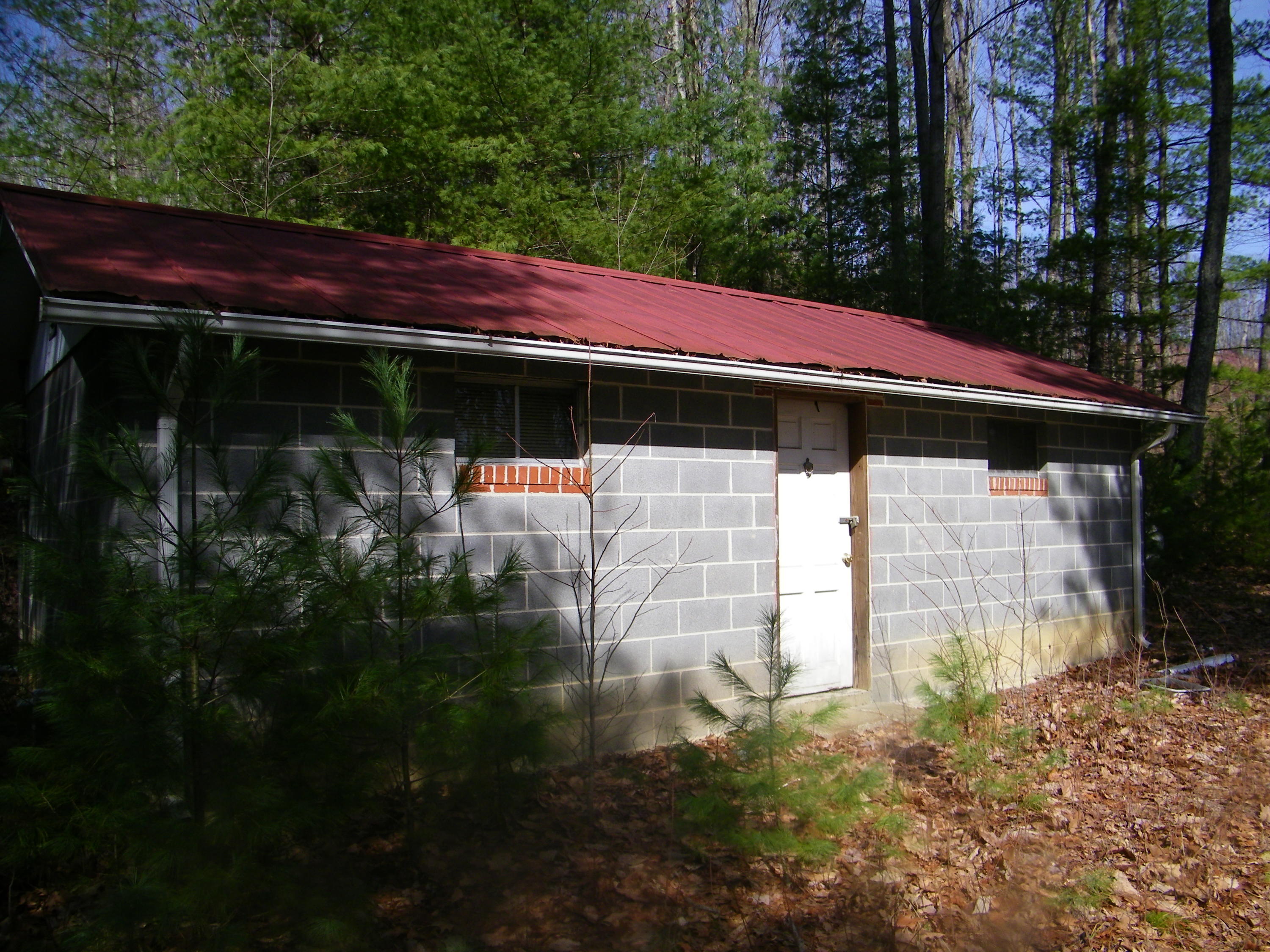 3829 Stone Mountain Road Coeburn, VA 24230 - Photo 10 of 19 106_1482