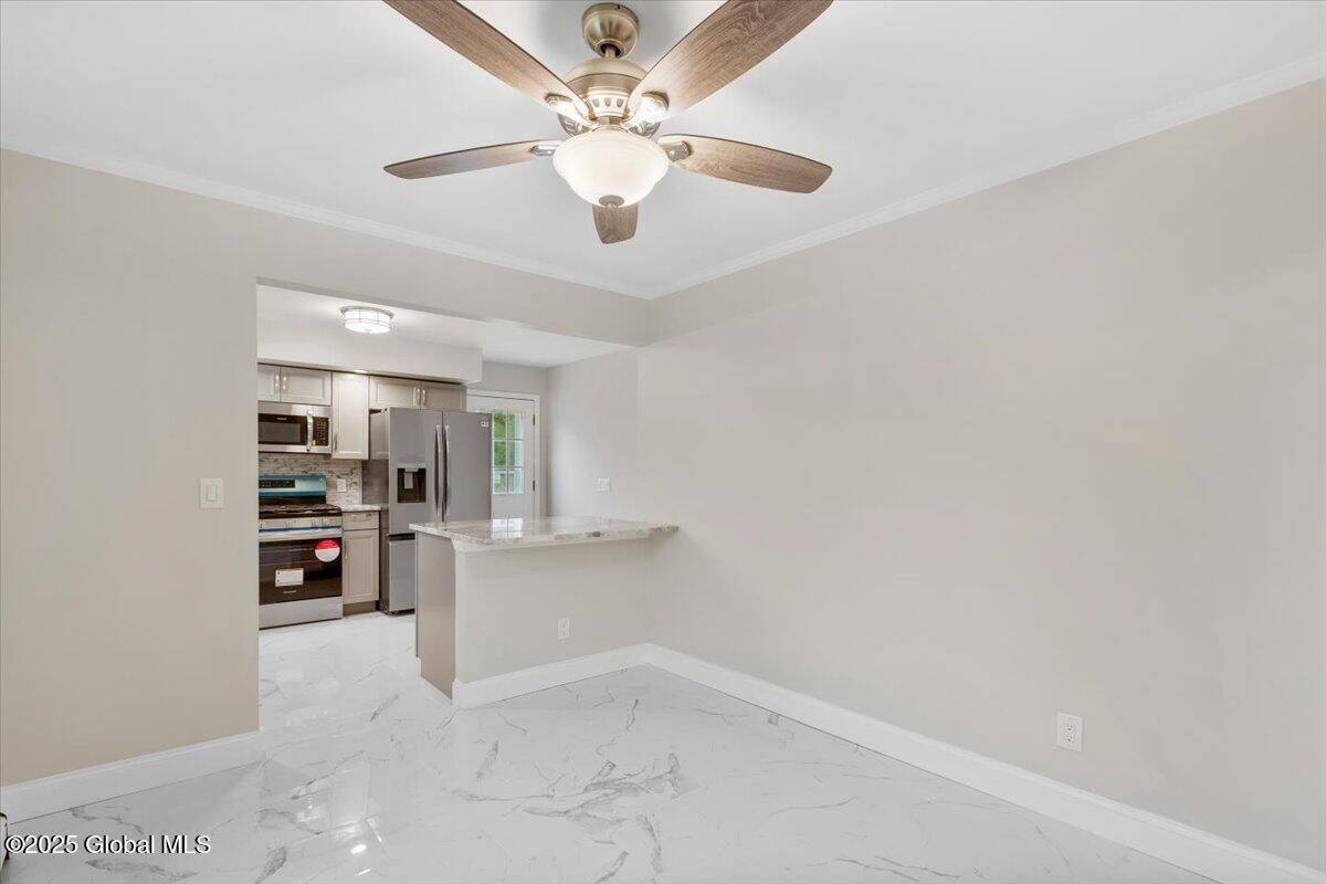 452 Blue Factory Road Poestenkill, NY 12018 - Photo 20 of 36 31-MW2_9341