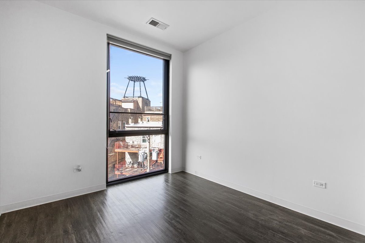830 North Milwaukee Avenue, Unit 504 Chicago, IL 60642 - Photo 11 of 16