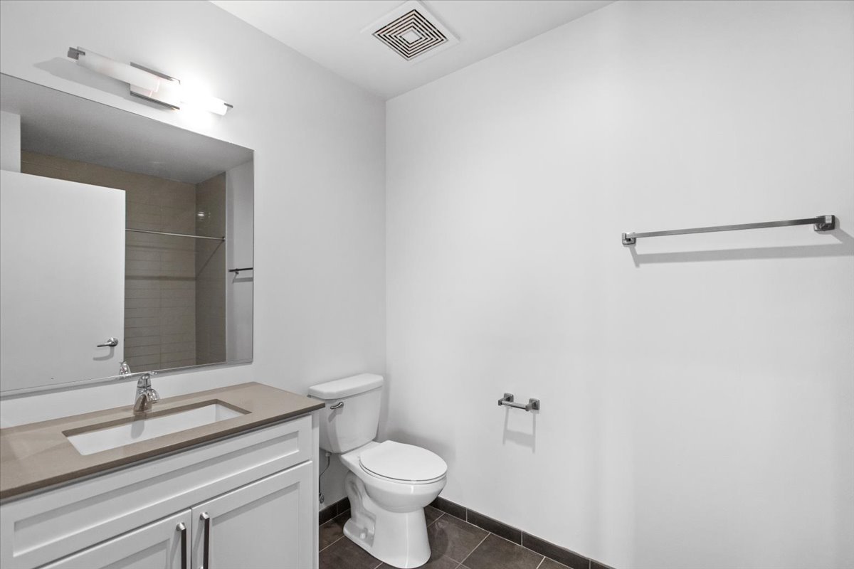 830 North Milwaukee Avenue, Unit 504 Chicago, IL 60642 - Photo 13 of 16