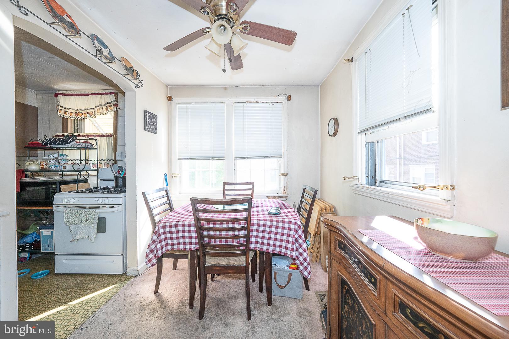 103 Margate Road Upper Darby, PA 19082 - Photo 11 of 20 Bright and inviting dining space.