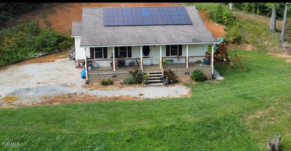 $196,000 | 1915 Dante Road, St. Paul, VA 24283