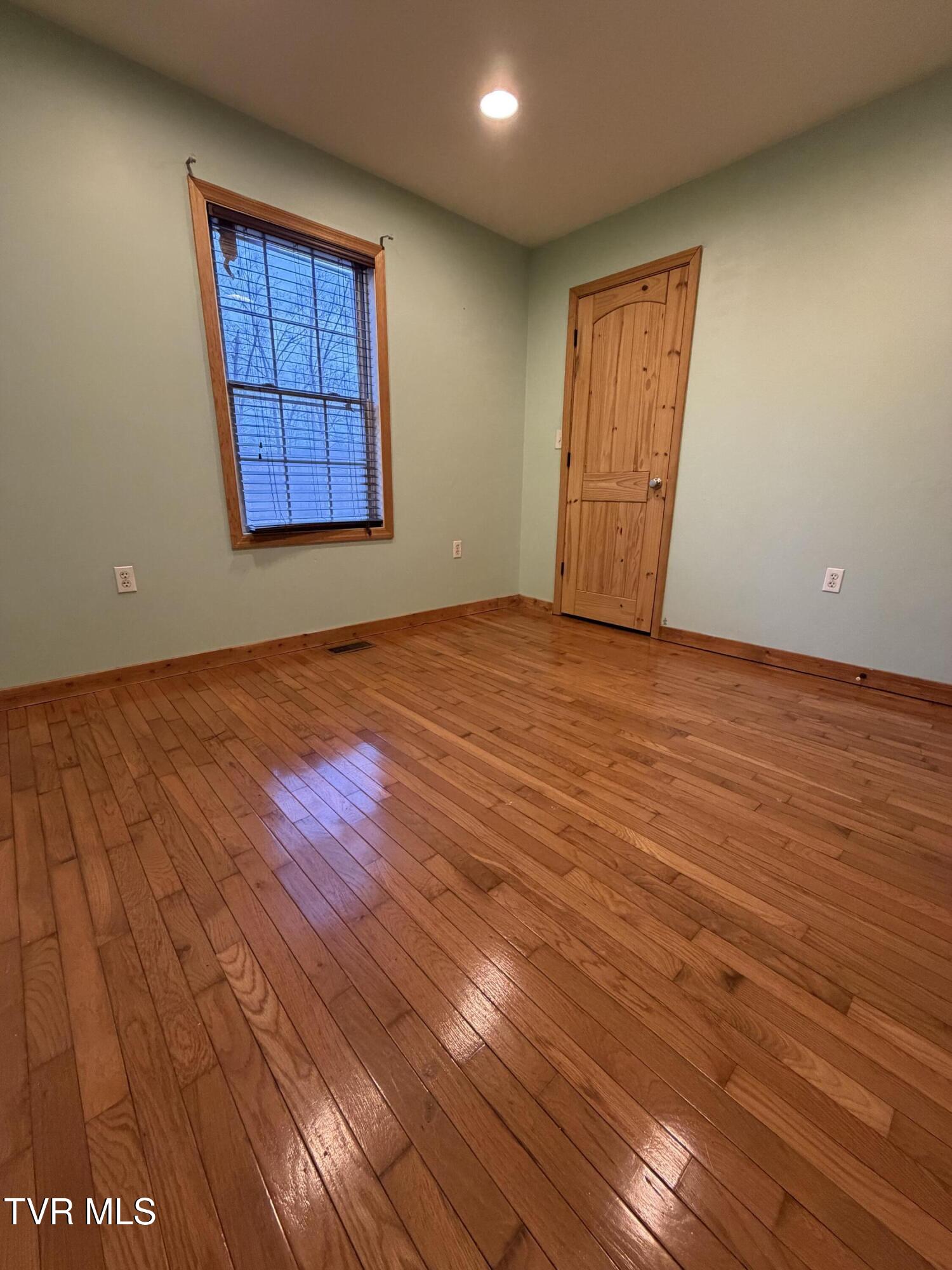 1915 Dante Road St. Paul, VA 24283 - Photo 9 of 11 IMG_9688