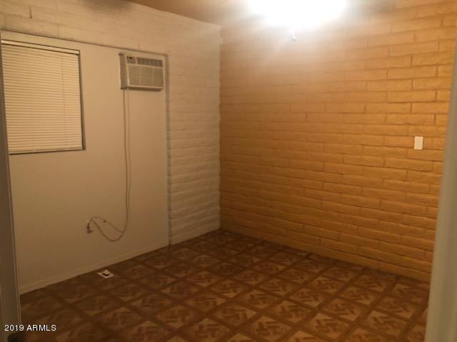 9802 East Butte Street Mesa, AZ 85207 - Photo 17 of 23 IMG_3204