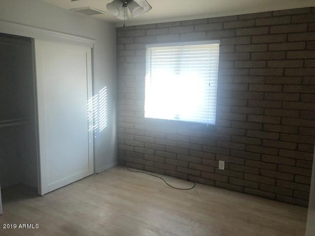 9802 East Butte Street Mesa, AZ 85207 - Photo 4 of 23 IMG_3181