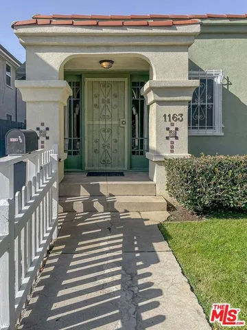 $2,650 | 1163 North Genesee Avenue, West Hollywood, CA 90046