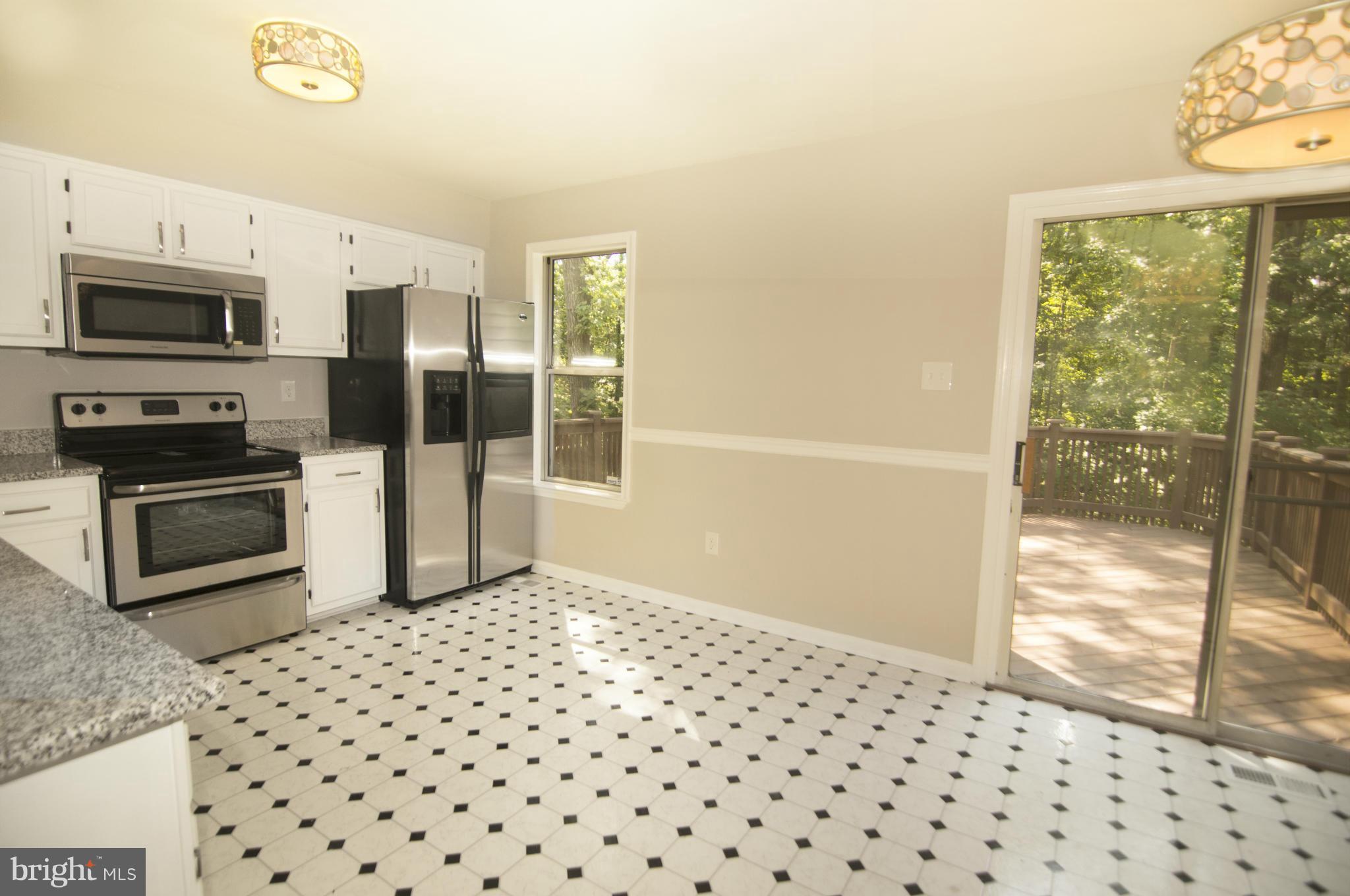 1155 Ingate Road Halethorpe, MD 21227 - Photo 11 of 29 Kitchen