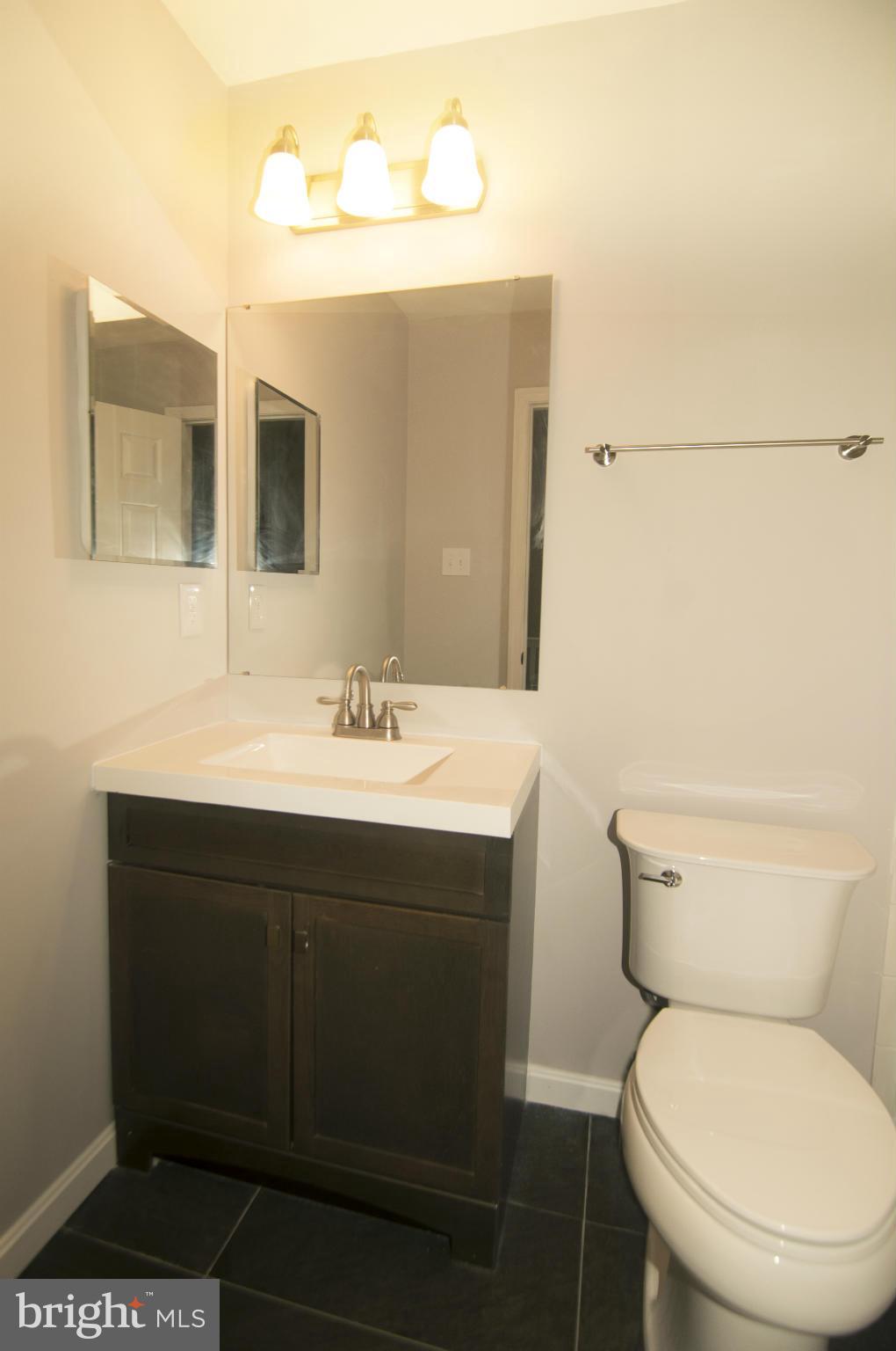 1155 Ingate Road Halethorpe, MD 21227 - Photo 21 of 29 Bath