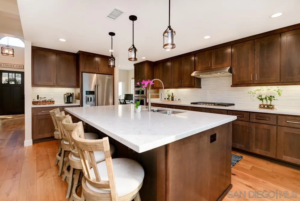 9062 Summerhill Point Alpine, CA 91901 - Photo 15 of 40 Gallery Image 15