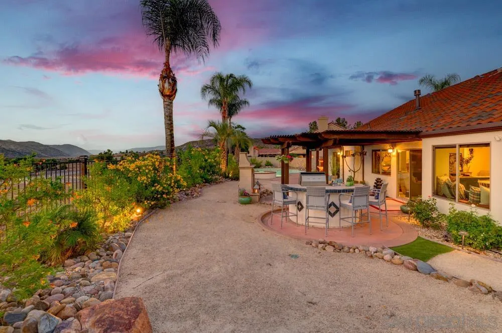9062 Summerhill Point Alpine, CA 91901 - Photo 30 of 40 Gallery Image 30