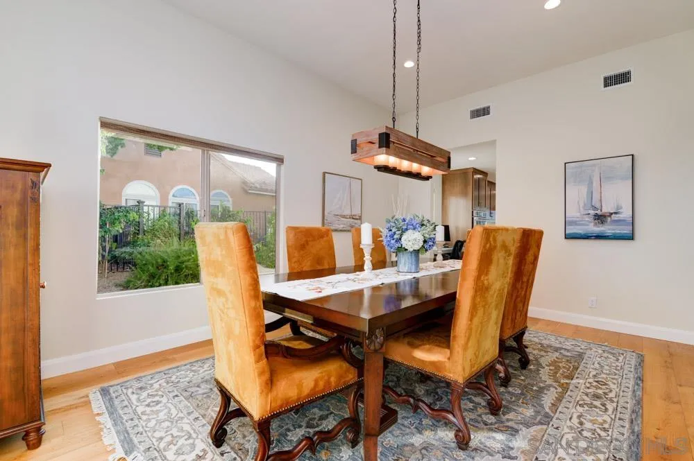 9062 Summerhill Point Alpine, CA 91901 - Photo 8 of 40 Gallery Image 8