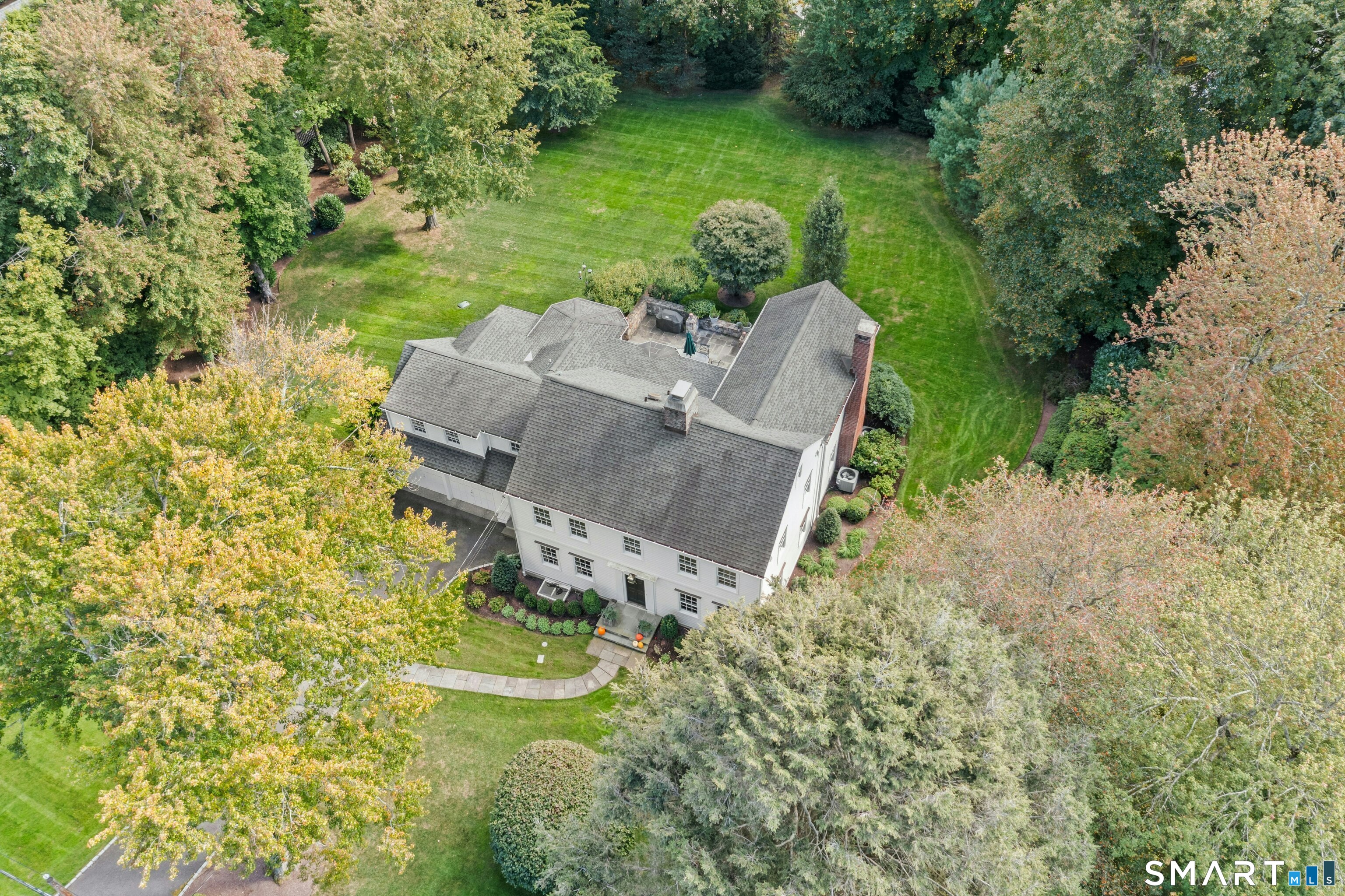 12 Sunset Road Darien, CT 06820 - Photo 37 of 39
