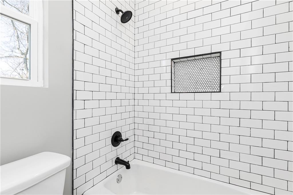 3194 Highway 411 White, GA 30184 - Photo 22 of 25