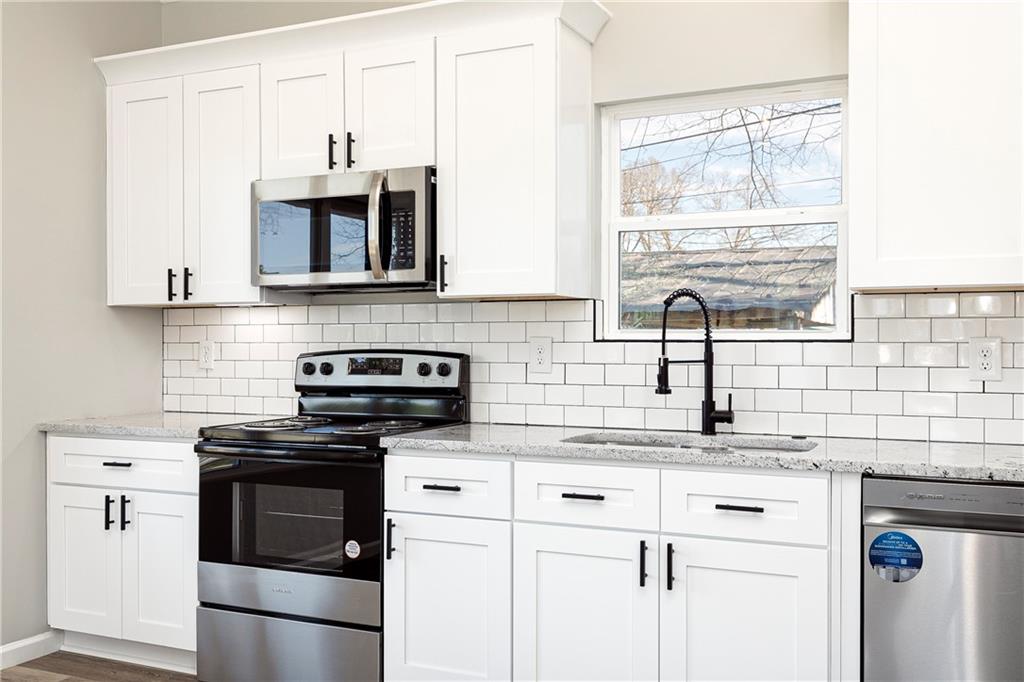 3194 Highway 411 White, GA 30184 - Photo 8 of 25