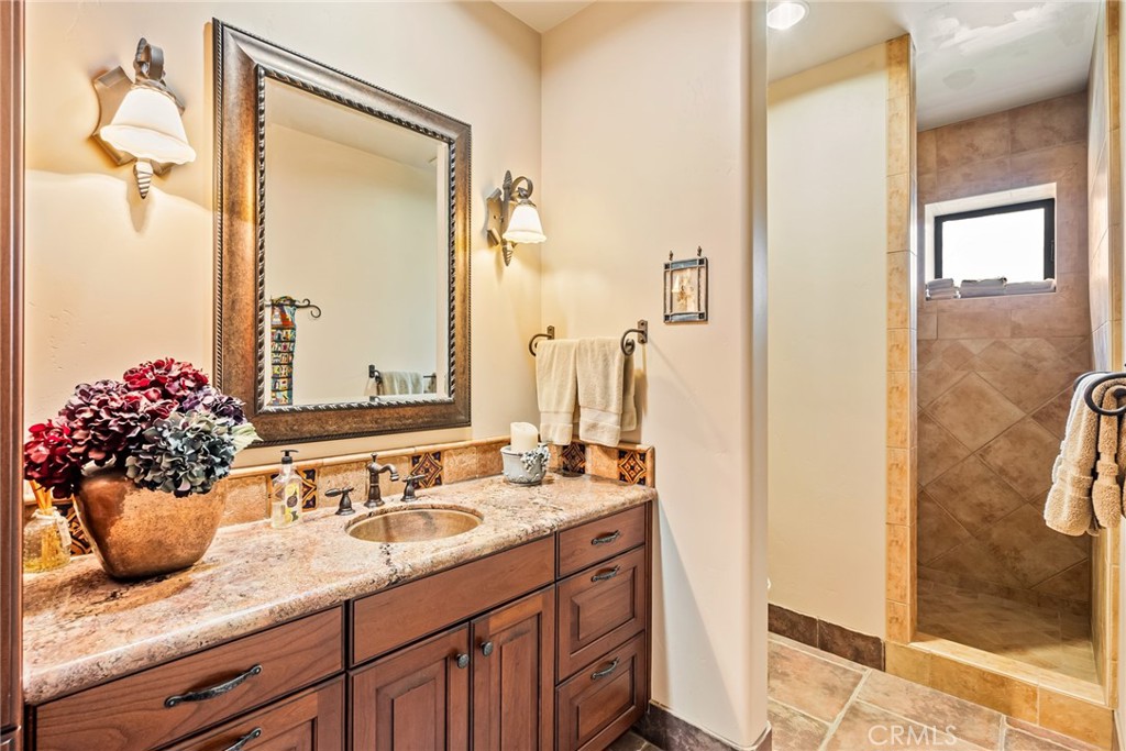 2135 Live Oak Road Paso Robles, CA 93446 - Photo 14 of 71