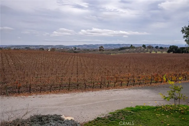 $13,000,000 | 2135 Live Oak Road, Paso Robles, CA 93446