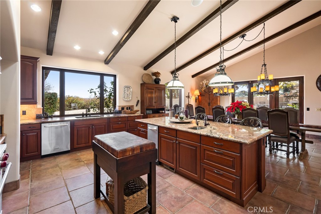 2135 Live Oak Road Paso Robles, CA 93446 - Photo 9 of 71