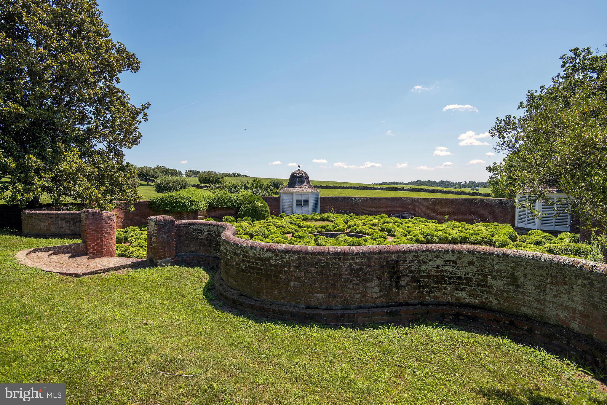 5170 Oak Spring Road Upperville, VA 20184 - Photo 5 of 11 SerpentineWalls around Boxwood Garden