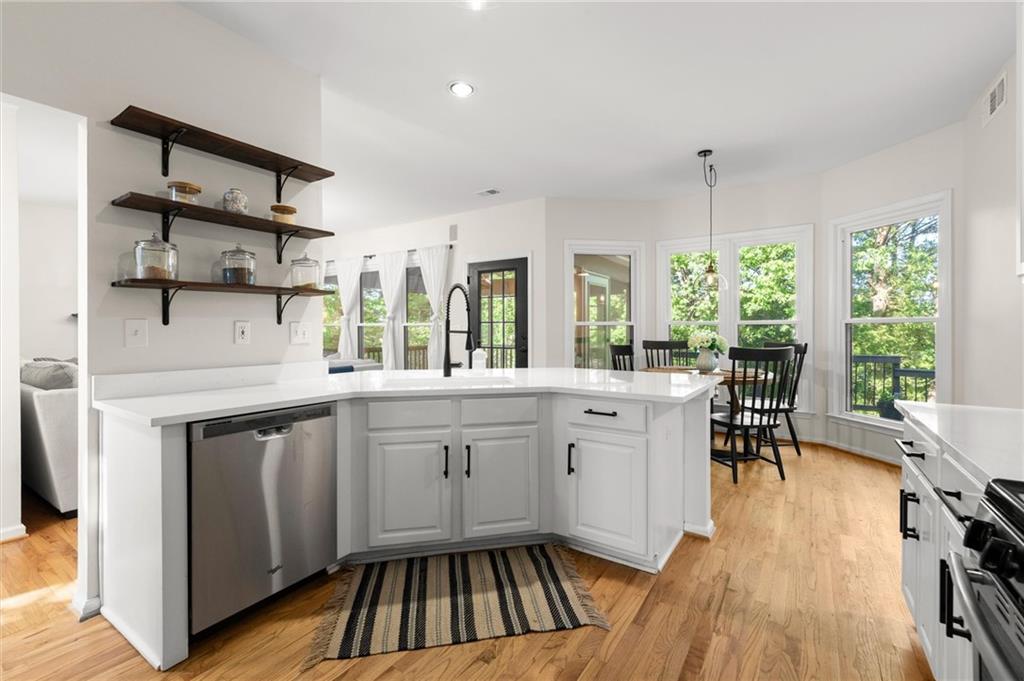 145 Springlaurel Court Johns Creek, GA 30097 - Photo 14 of 74