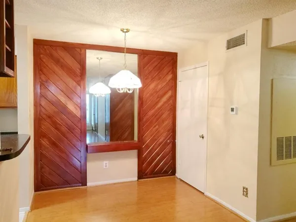 $1,400 | 2121 Hepburn Street, Unit 505, Houston, TX 77054