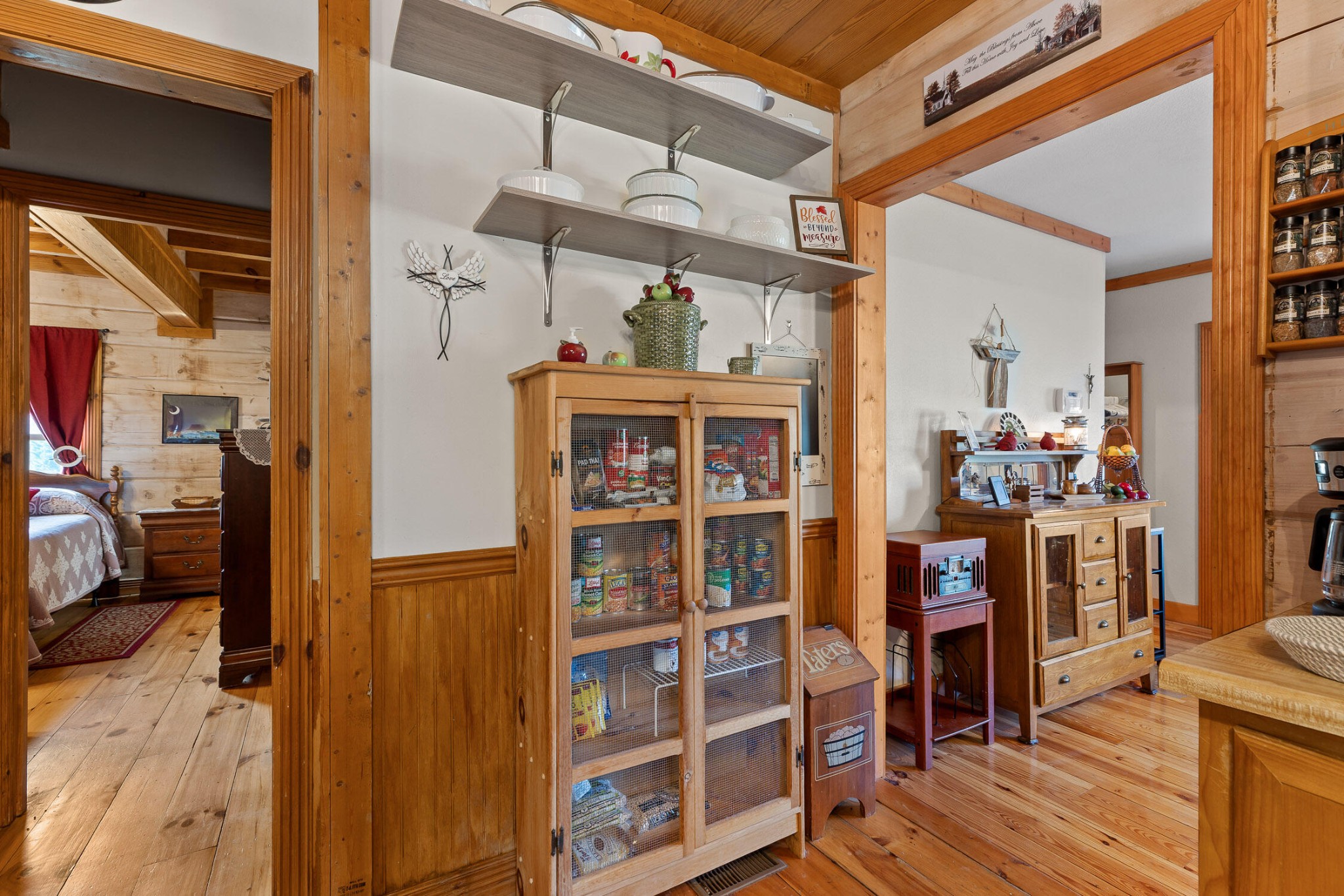 3382 Back Valley Road Trenton, GA 30752 - Photo 17 of 45 a view of living room with furniture and wooden floor