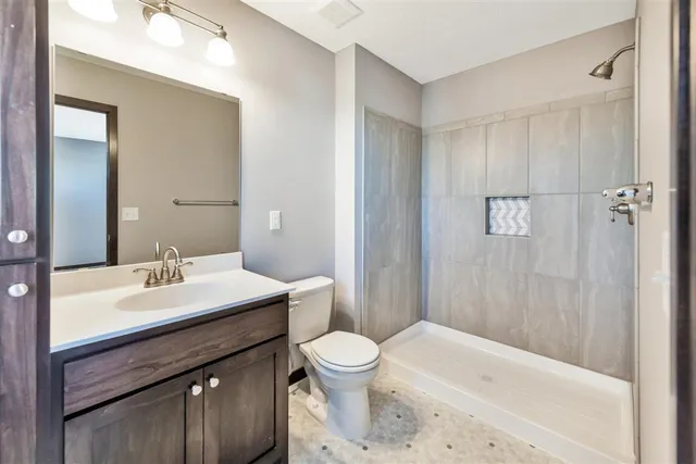 $384,900 | 20189 Esther Parkway, Big Lake, MN 55309