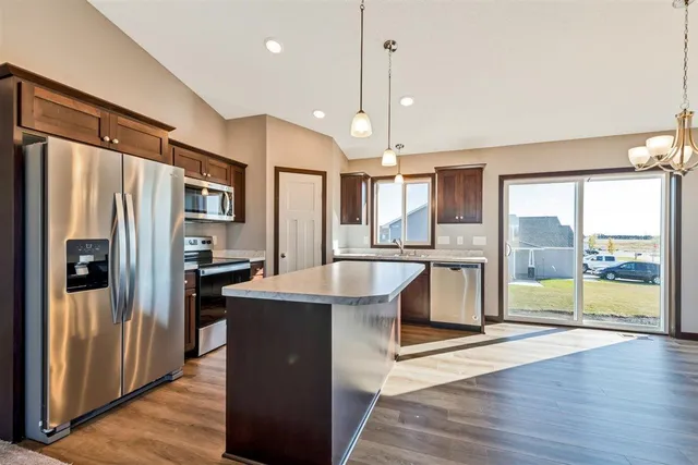 $384,900 | 20189 Esther Parkway, Big Lake, MN 55309