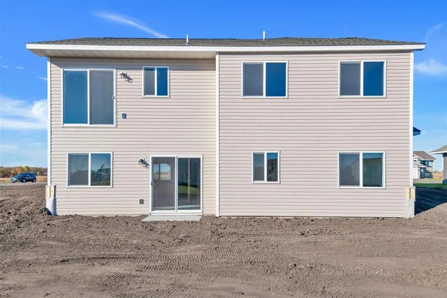 $384,900 | 20189 Esther Parkway, Big Lake, MN 55309