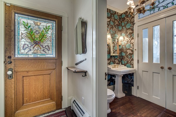 56 Elmwood Road Swampscott, MA 01907 - Photo 16 of 30 Gallery Image 16