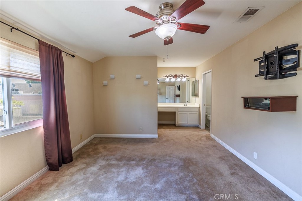 1052 Walnut Street, Unit E Tustin, CA 92780 - Photo 30 of 43