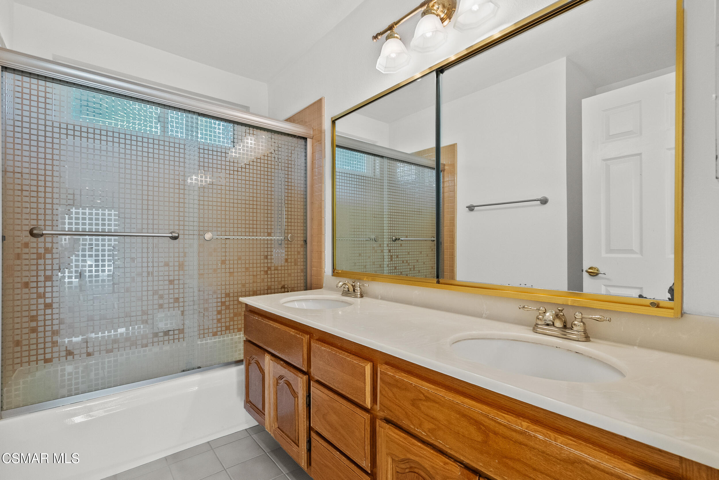 5206 Seneca Place Simi Valley, CA 93063 - Photo 56 of 92 seneca 5206-61