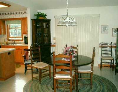 107 North Eberhart Road Butler, PA 16001 - Photo 4 of 8
