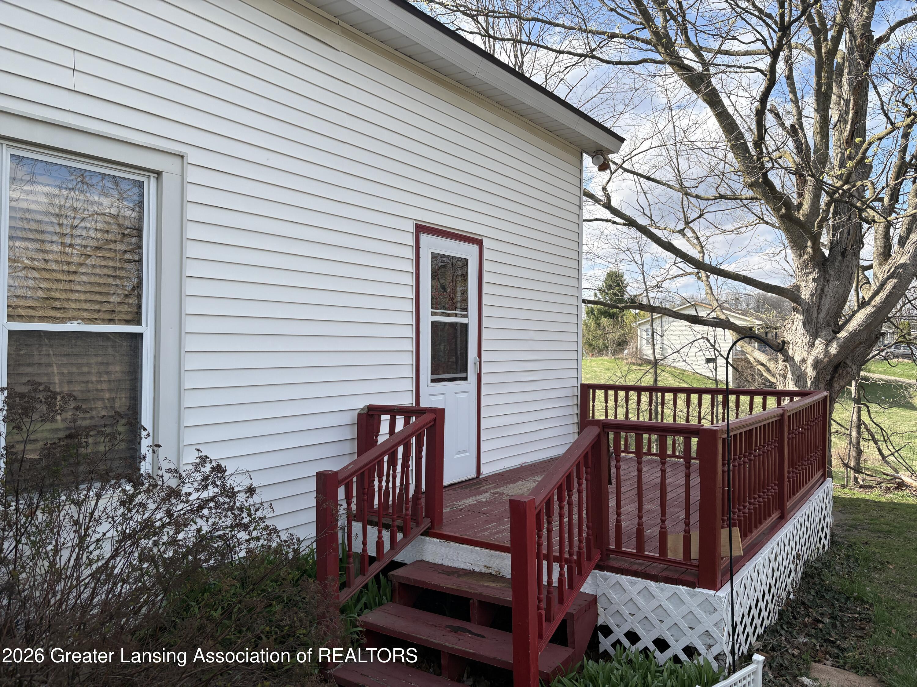 7016 Valley Highway, Unit R2 Vermontville, MI 49096 - Photo 5 of 30 5