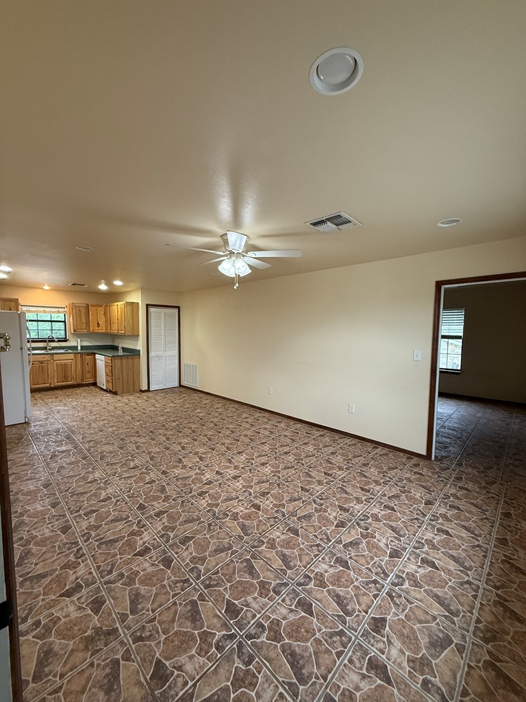 1441 Hidden Acres Road Kerrville, TX 78028 - Photo 3 of 19