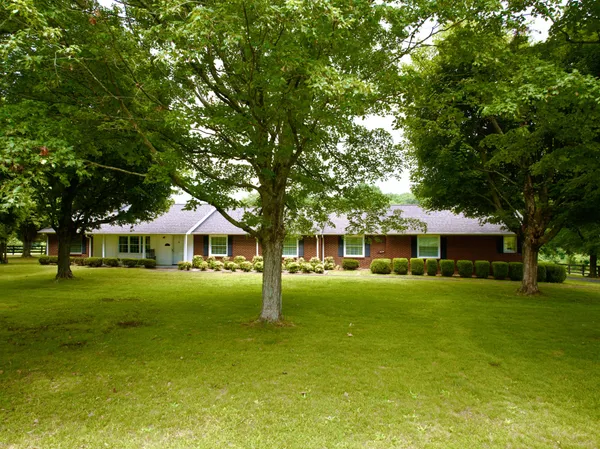 $774,900 | 6881 Glidewell Road, Cross Plains, TN 37049