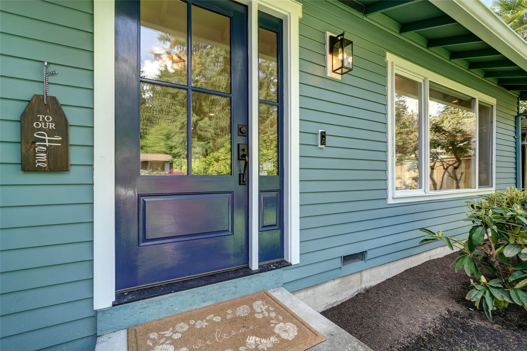 1210 204th Place Southeast Bothell, WA 98012 - Photo 3 of 39 Gallery Image 3