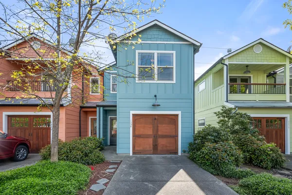 $315,000 | 1238 Fruitdale Drive, Grants Pass, OR 97527