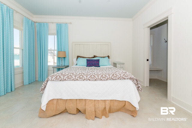 11 The Battery Orange Beach, AL 36561 - Photo 13 of 30 Custom bedding/drape