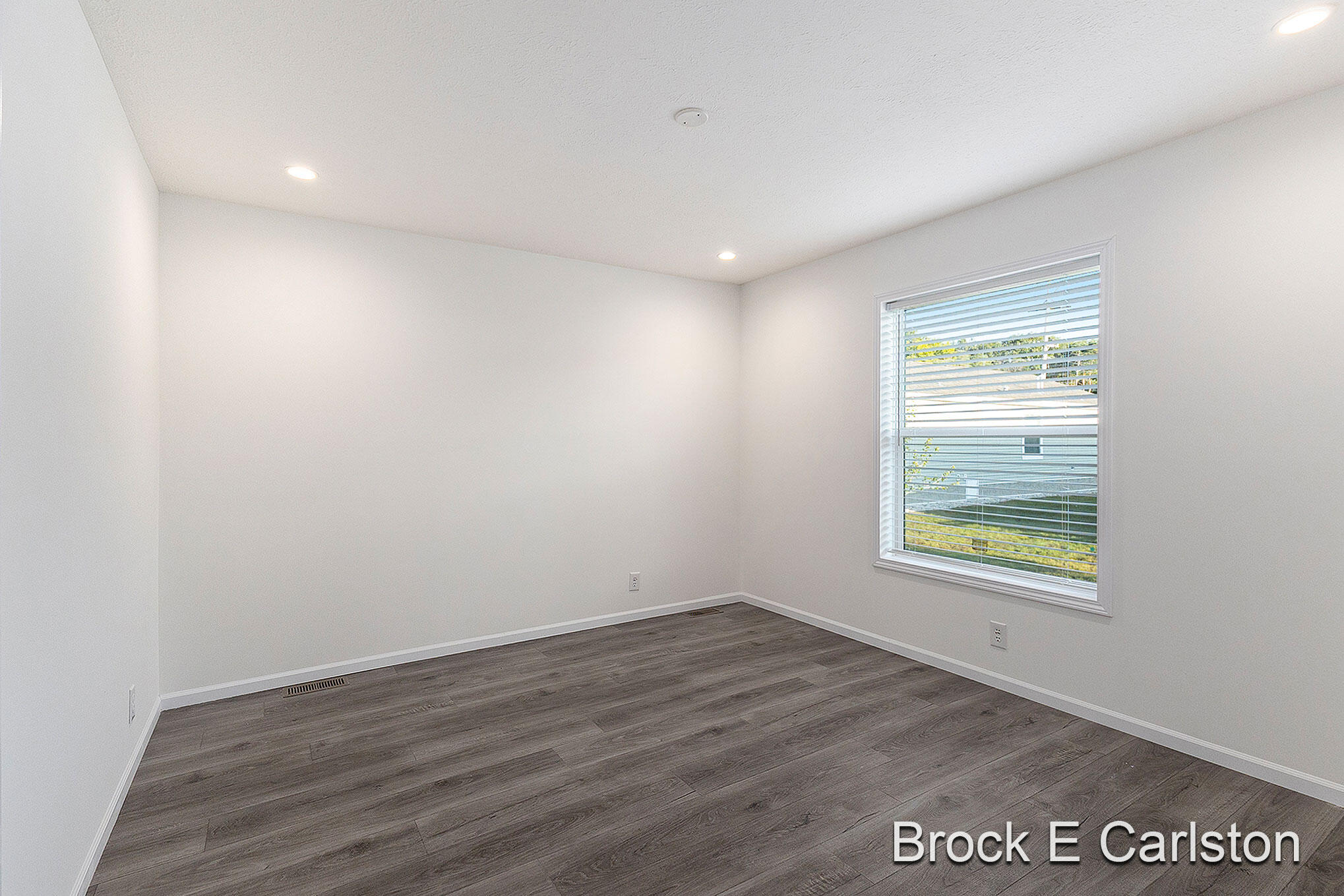 1283 East Ellis Road, Unit 20 Norton Shores, MI 49441 - Photo 14 of 21 _42A9202