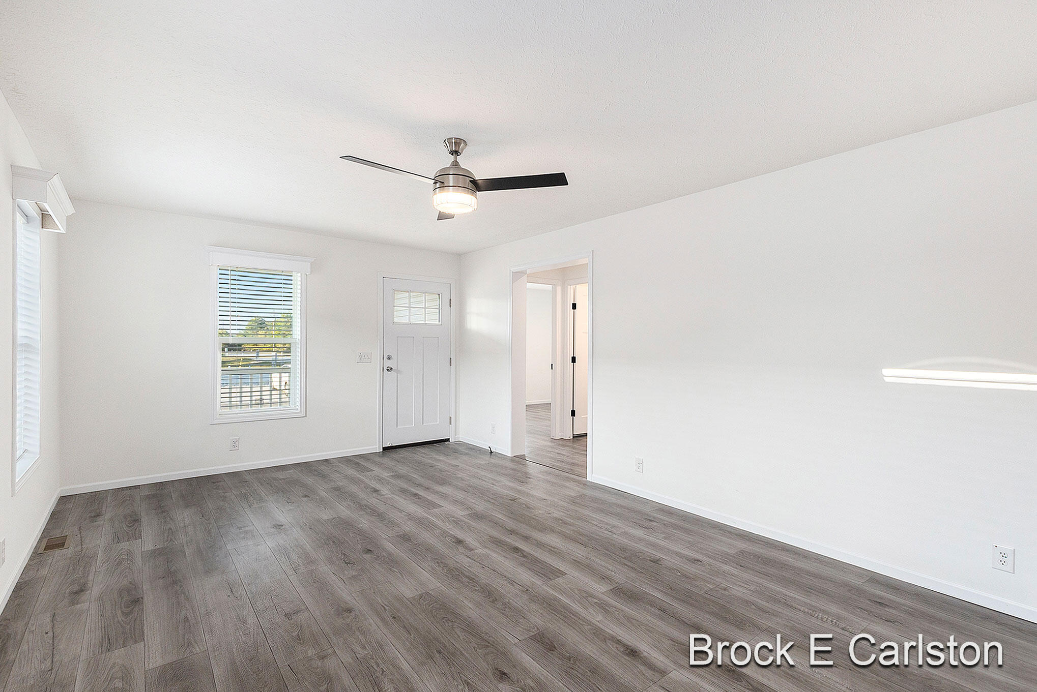1283 East Ellis Road, Unit 20 Norton Shores, MI 49441 - Photo 7 of 21 _42A9178