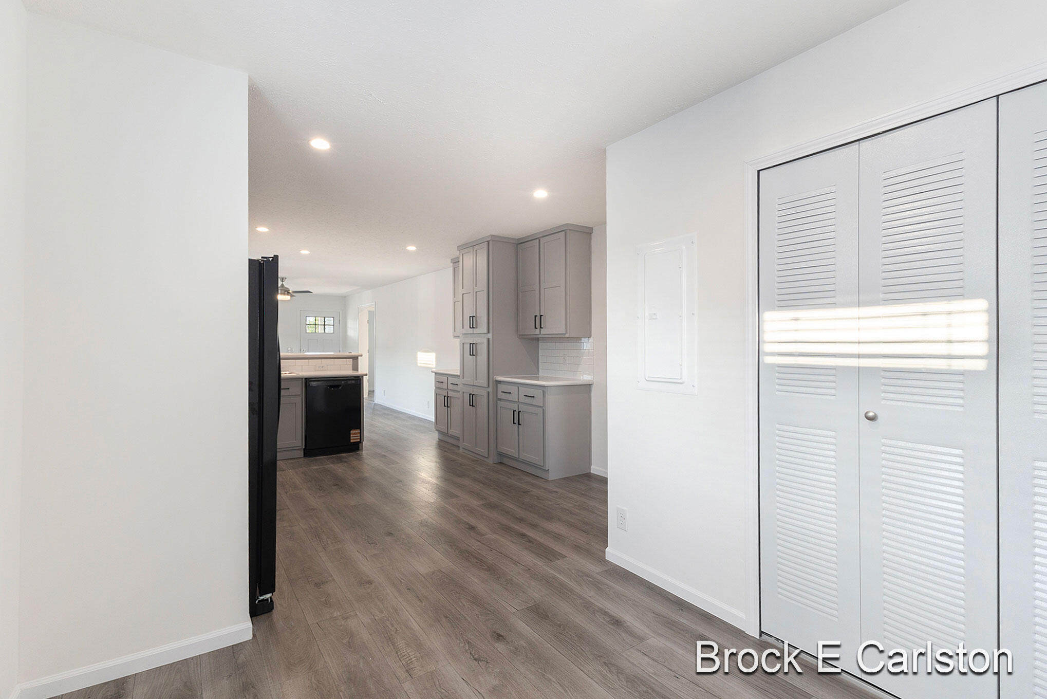 1283 East Ellis Road, Unit 20 Norton Shores, MI 49441 - Photo 10 of 21 _42A9197