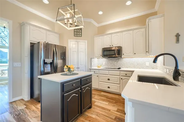 $465,000 | 10711 East Clover Lane, Forney, TX 75126