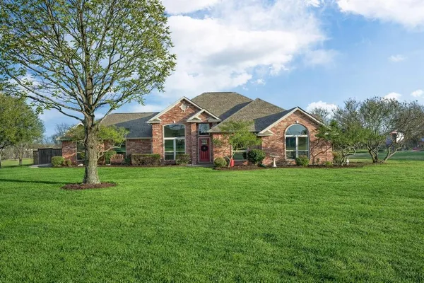 $465,000 | 10711 East Clover Lane, Forney, TX 75126