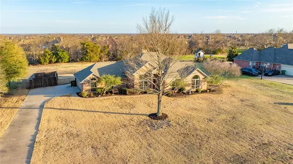 $465,000 | 10711 East Clover Lane, Forney, TX 75126