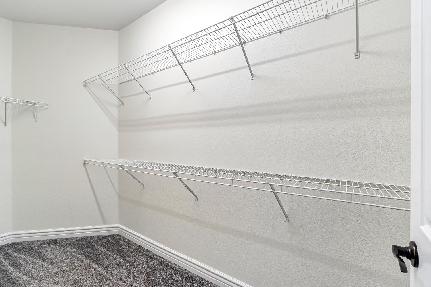 1571 Lemon Avenue Madera, CA 93637 - Photo 25 of 38 a view of a room