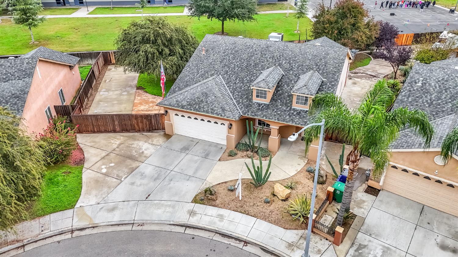 1571 Lemon Avenue Madera, CA 93637 - Photo 34 of 38 an aerial view of a house with a yard