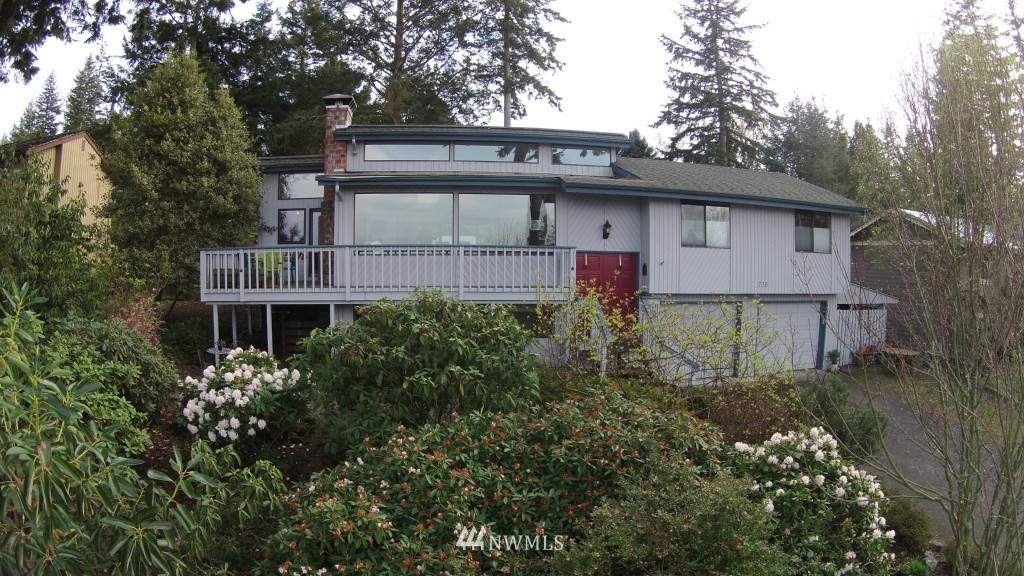 238 Bayside Road Bellingham, WA 98225 - Photo 1 of 25