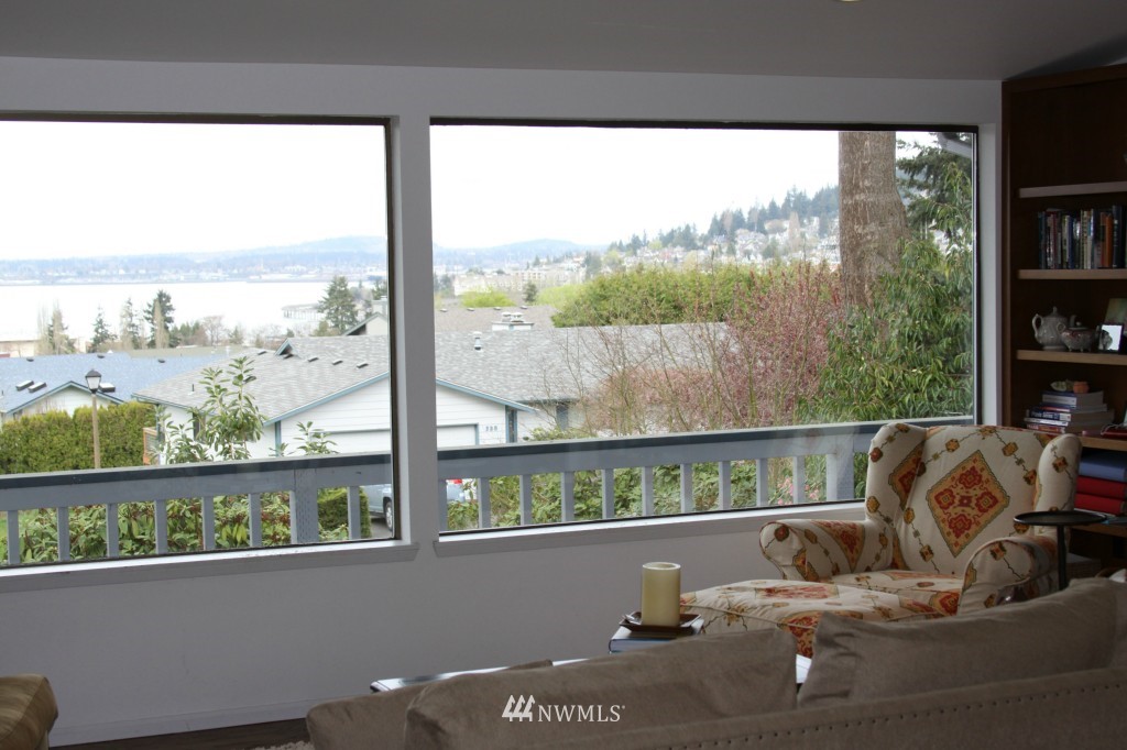 238 Bayside Road Bellingham, WA 98225 - Photo 3 of 25