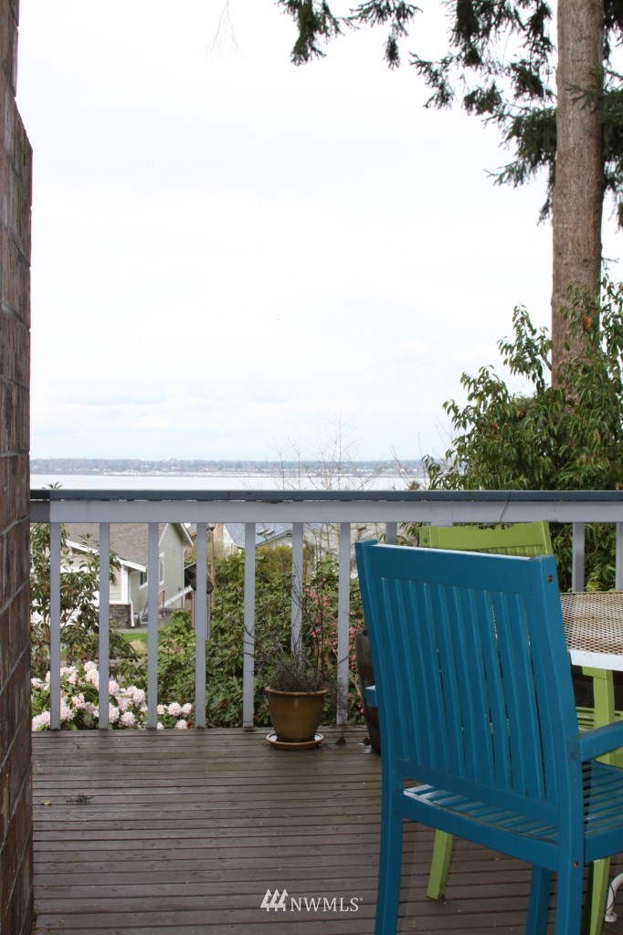 238 Bayside Road Bellingham, WA 98225 - Photo 10 of 25