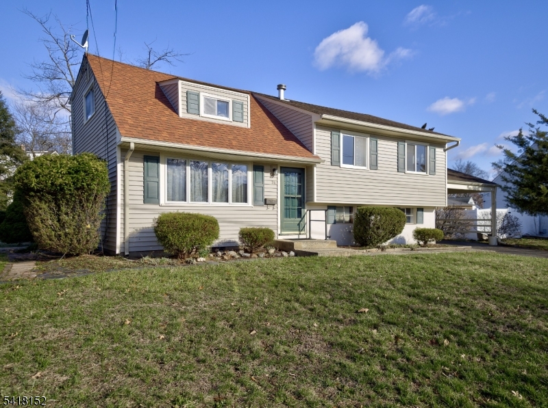 74 Marcy Street Somerset, NJ 08873 - Photo 2 of 32